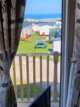 Liskey Hill Caravan Park, Ref 10247