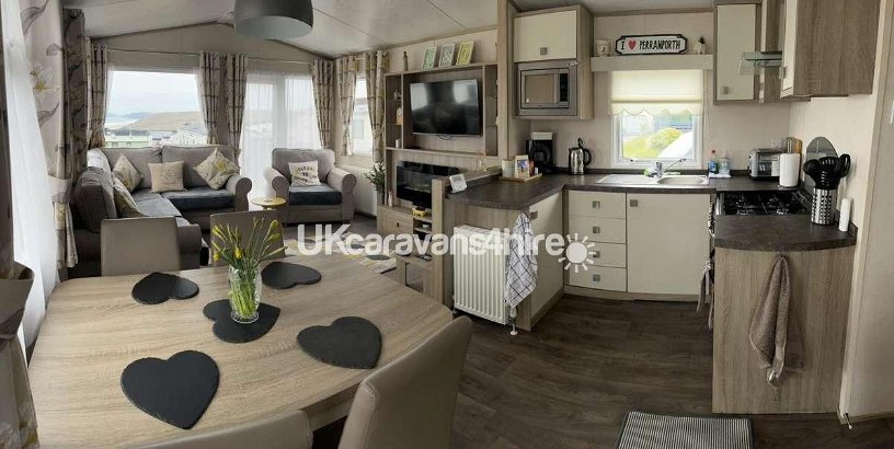 Liskey Hill Caravan Park, Ref 10310