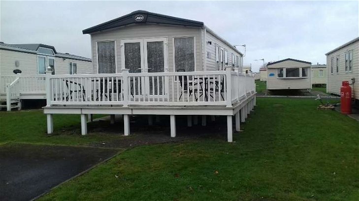 Whitley Bay Holiday Park, Ref 10408