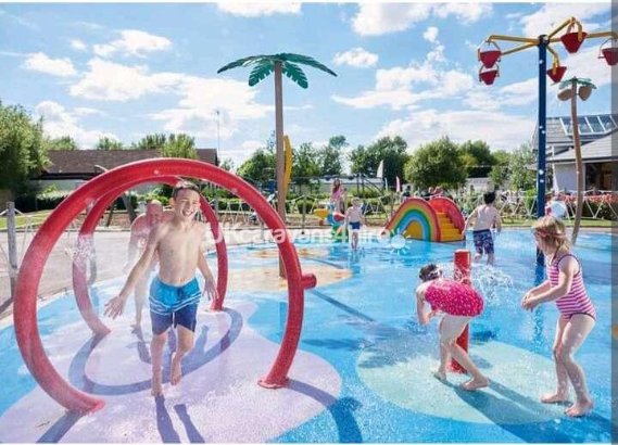 Thorpe Park, Ref 10485