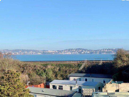 Waterside, Paignton, Ref 10522