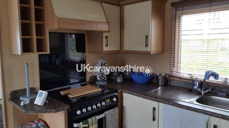 Waterside, Paignton, Ref 10812