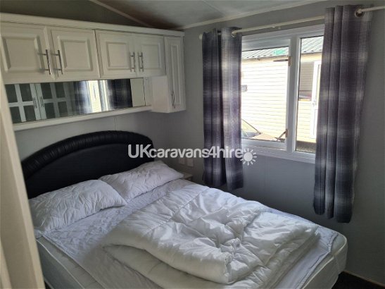 Marton Mere Holiday Village, Ref 10882