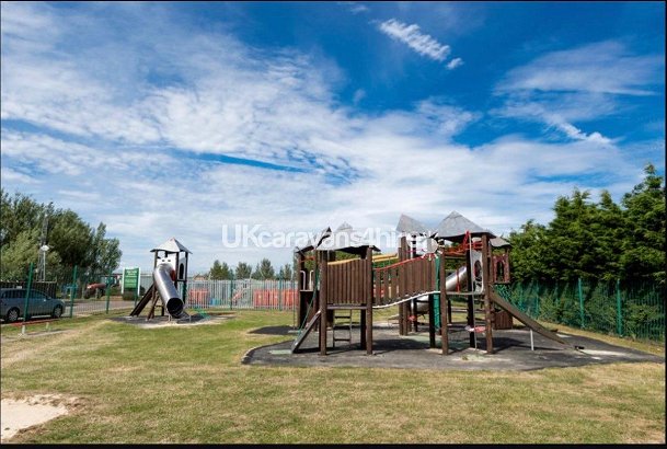 Martello Beach Holiday Park, Ref 10919
