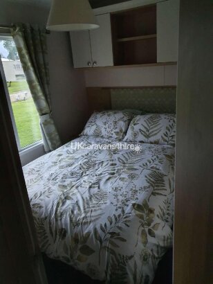 Thorpe Park, Ref 10995