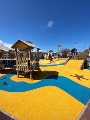 Marine Holiday Park, Ref 11061