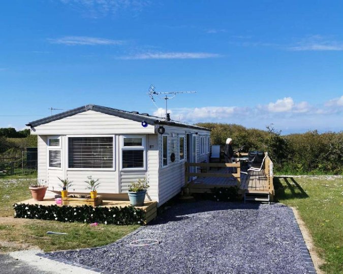 ref 11086, Seven Bays Park, Padstow, Cornwall