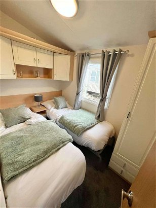 Golden Sands, Ref 11187