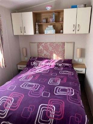 Cayton Bay Caravan Park, Ref 11337