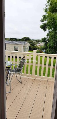 Cayton Bay Caravan Park, Ref 11528