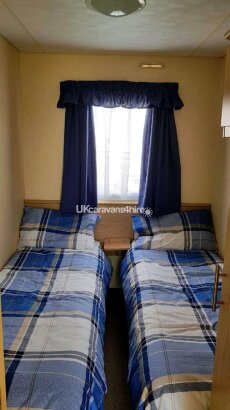 Cayton Bay Caravan Park, Ref 11528