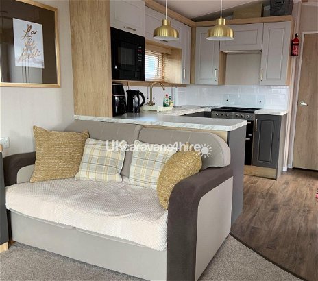 Mother Iveys Bay Holiday Park, Ref 11801