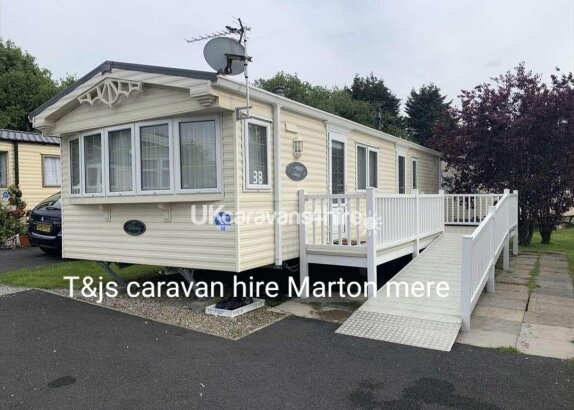 Marton Mere Holiday Village, Ref 11833