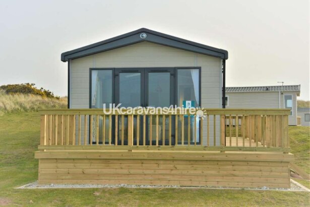 Perran Sands, Ref 12174