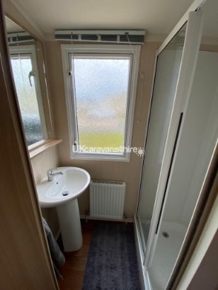 Hopton Holiday Village, Ref 12667