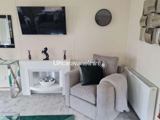 Woodlands Park, Ref 12691