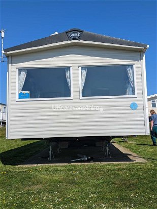 Blue Dolphin Holiday Park, Ref 12766