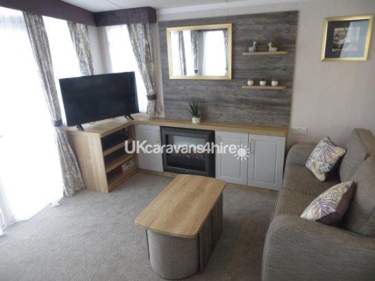 Cayton Bay Caravan Park, Ref 12792
