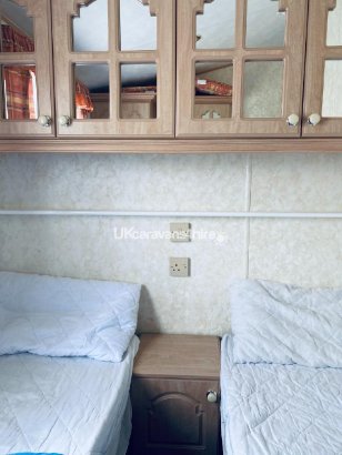 Liskey Hill Caravan Park, Ref 12802