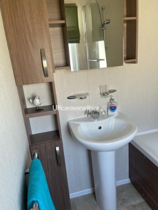 Marton Mere Holiday Village, Ref 12912