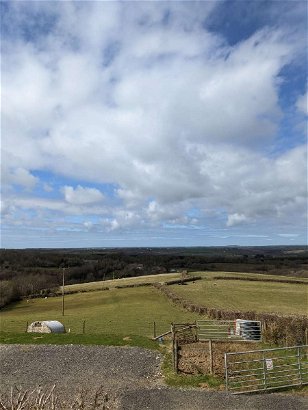Hill View Farm, Ref 12932