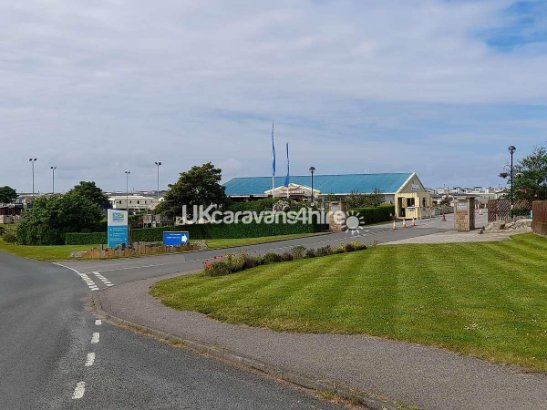 Blue Dolphin Holiday Park, Ref 12986