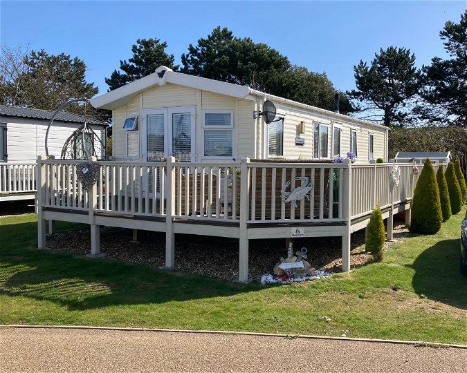 ref 13001, Pinewoods Holiday Park, Wells-next-the-Sea, Norfolk
