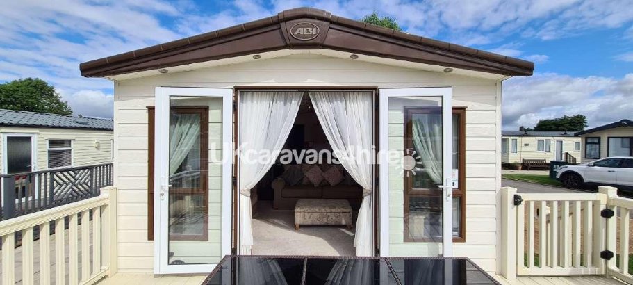Flamingo Land Holiday Park, Ref 13532