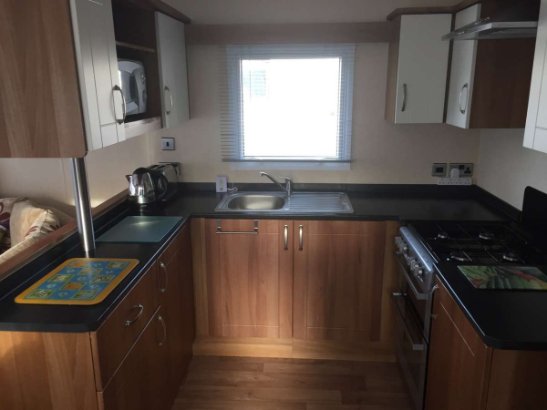 Hopton Holiday Village, Ref 13547
