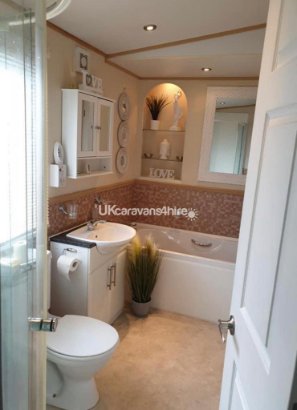 Devon Cliffs Holiday Park, Ref 13832