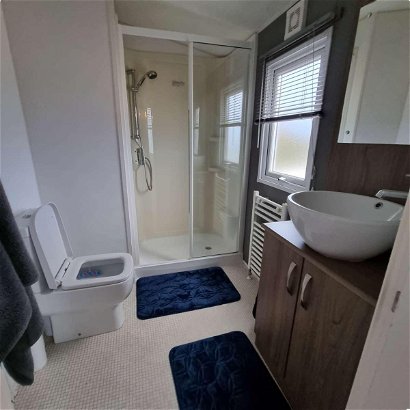 Waterside, Paignton, Ref 14031
