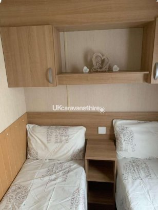 Flamingo Land Holiday Park, Ref 14091
