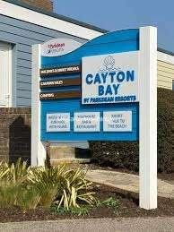 Cayton Bay Caravan Park, Ref 14129