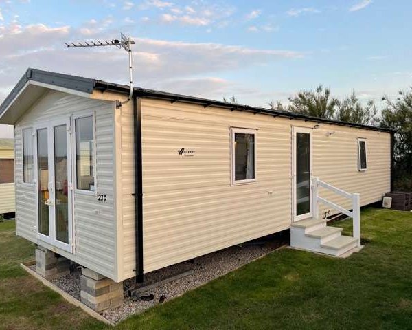 ref 14160, Harlyn Sands Holiday Park, Padstow, Cornwall