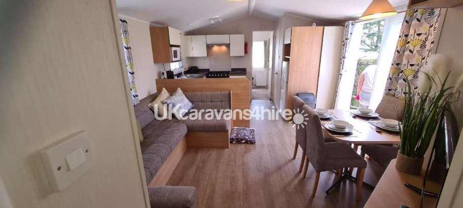 Newquay Holiday Park, Ref 14169