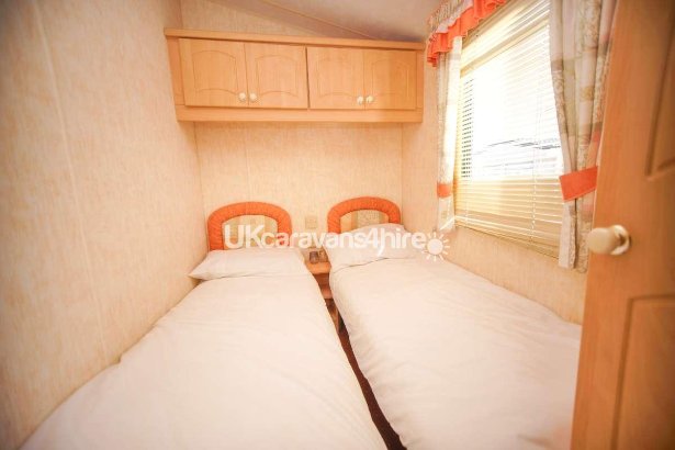 The Bungalow Camp Caravan Park, Ref 14217