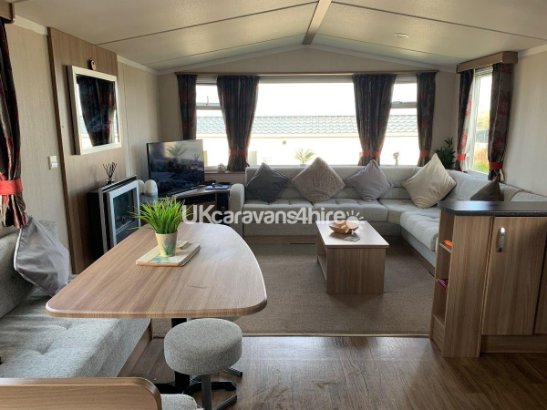 Liskey Hill Caravan Park, Ref 14300