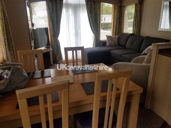Marton Mere Holiday Village, Ref 14593