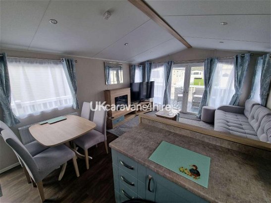 Golden Sands, Ref 14757