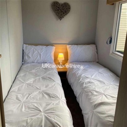 Marton Mere Holiday Village, Ref 14821
