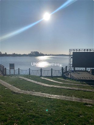 Tattershall Lakes Country Park, Ref 14825