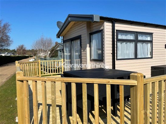 Pinewoods Holiday Park, Ref 14829