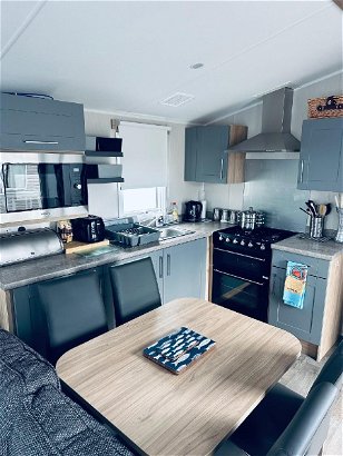 Ladram Bay Holiday Park, Ref 14835