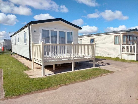 Coastfield Holiday Village, Ref 14919