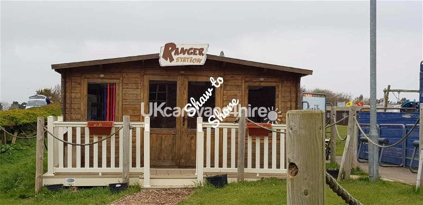 Blue Dolphin Holiday Park, Ref 14946