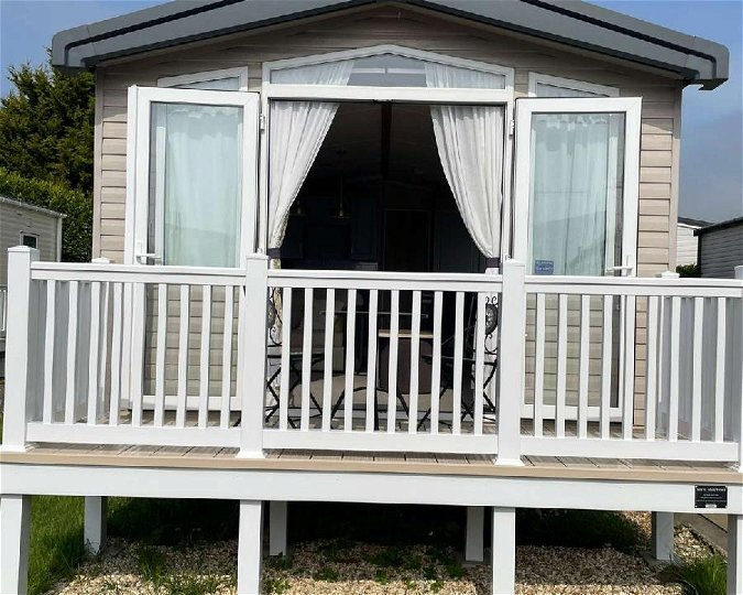 Weymouth Bay Holiday Park - UKcaravans4hire