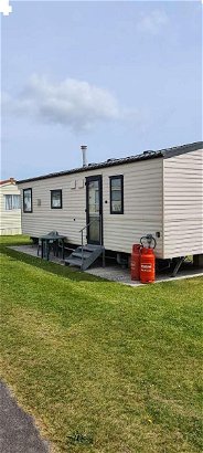 West Wayland Caravan Park, Ref 15138