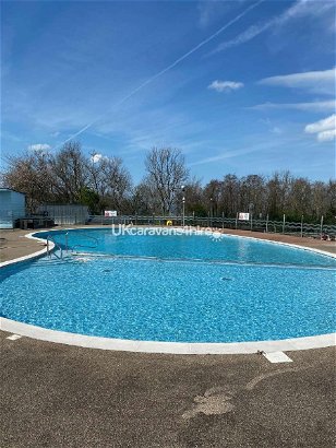 Quay West Holiday Park, Ref 15280