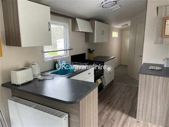 Oakdene Forest Park, Ref 15378