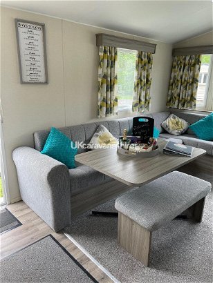 Oakdene Forest Park, Ref 15378